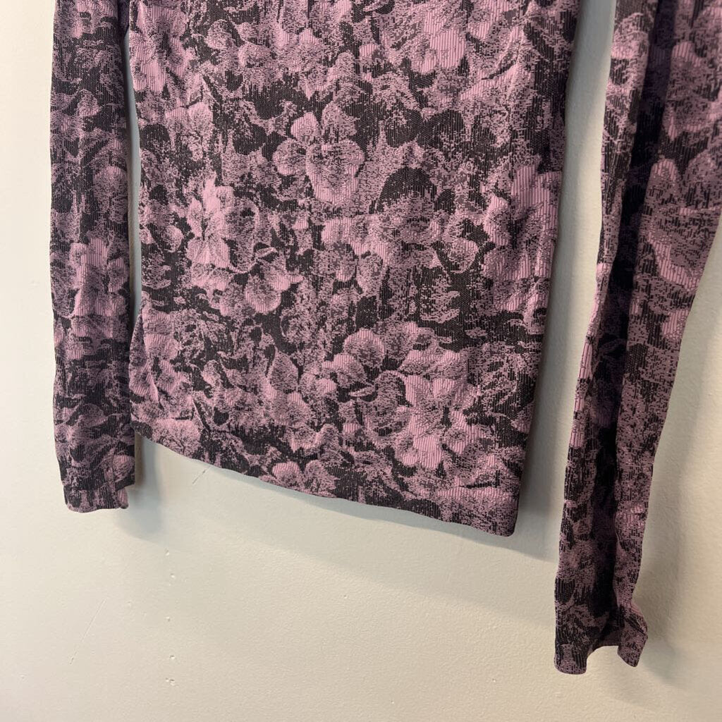 Athleta Purple/ Black Flower Long Sleeve Pullover Extra Small