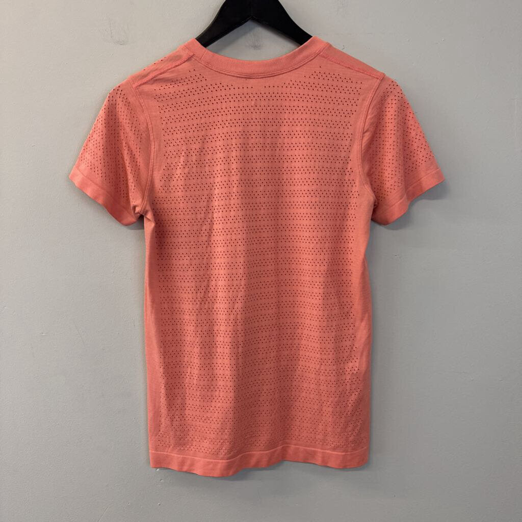 Lululemon Coral Orange Short Sleeve Athletic Top Medium