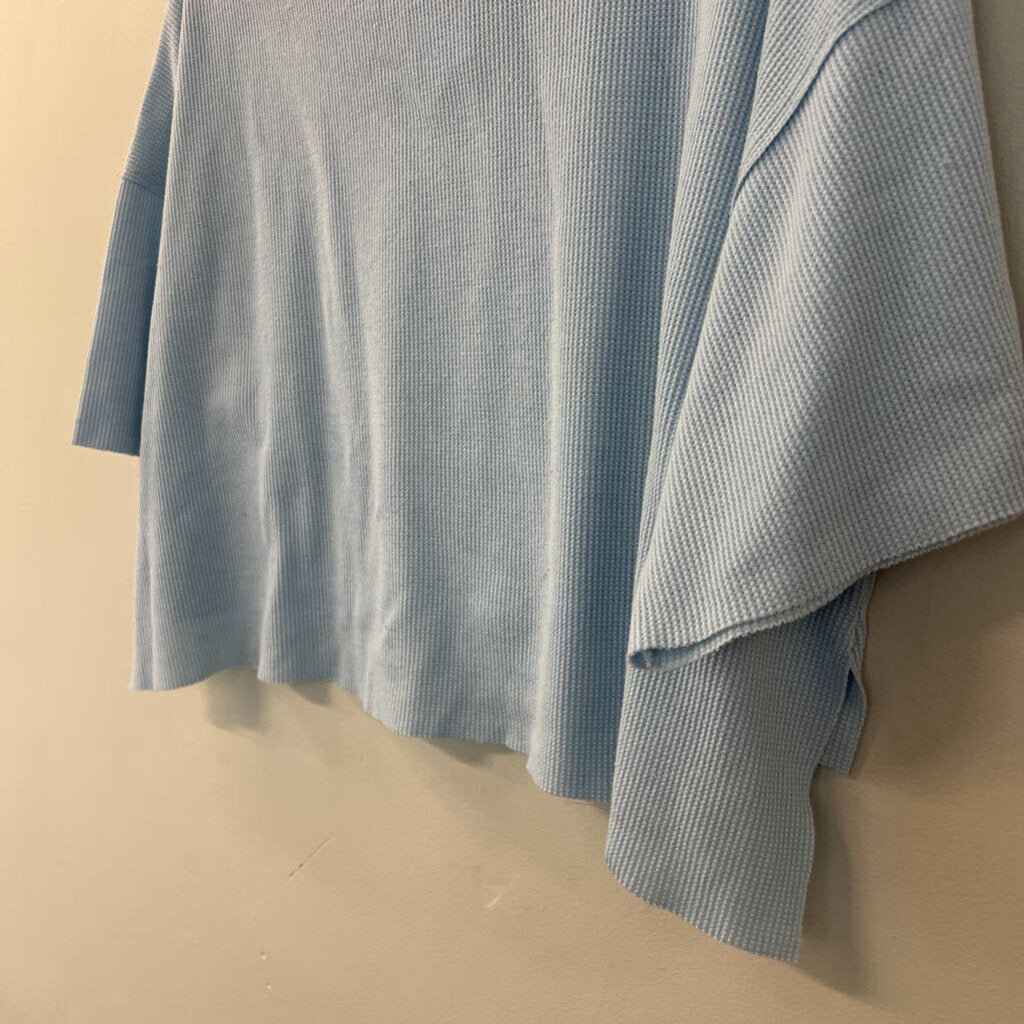 Altar'd State Blue Short Sleeve Cropped Tee Medium