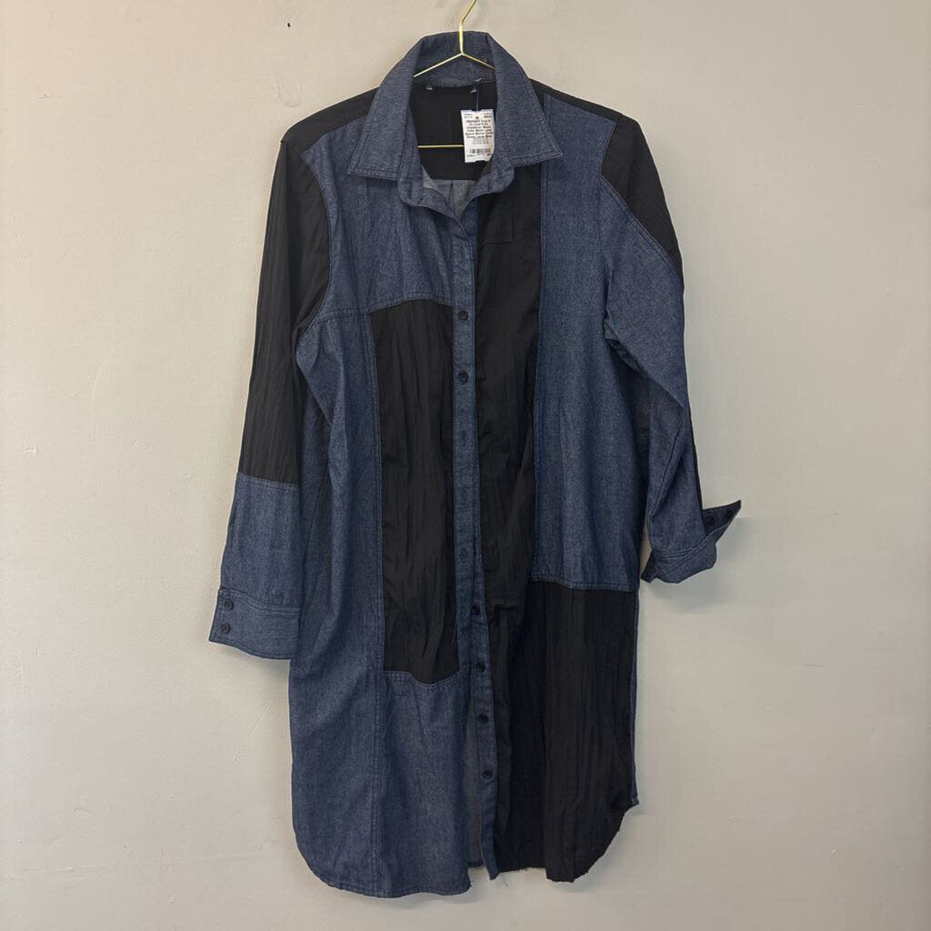 Ozai N Ku Chambray/ Black Color Block Long Sleeve Button Down Dress Large