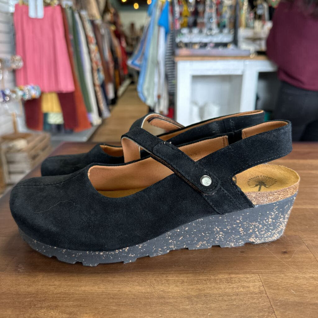 OTBT Black Suede Prog Wedge Clogs 9