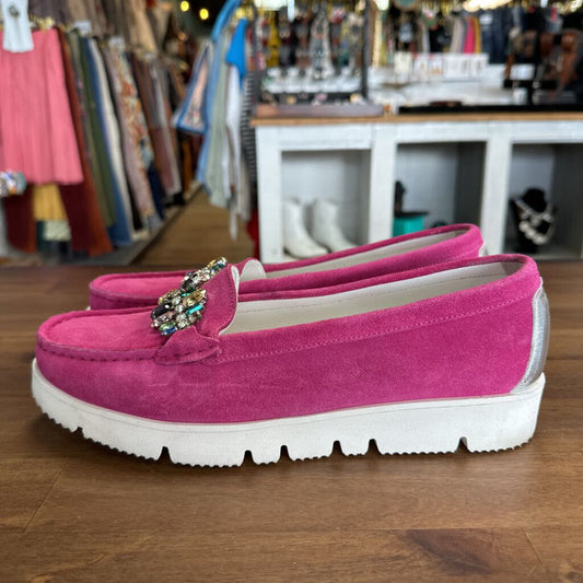 Di Chenzo Pink Suede Bejeweled Slip On Shoes 41