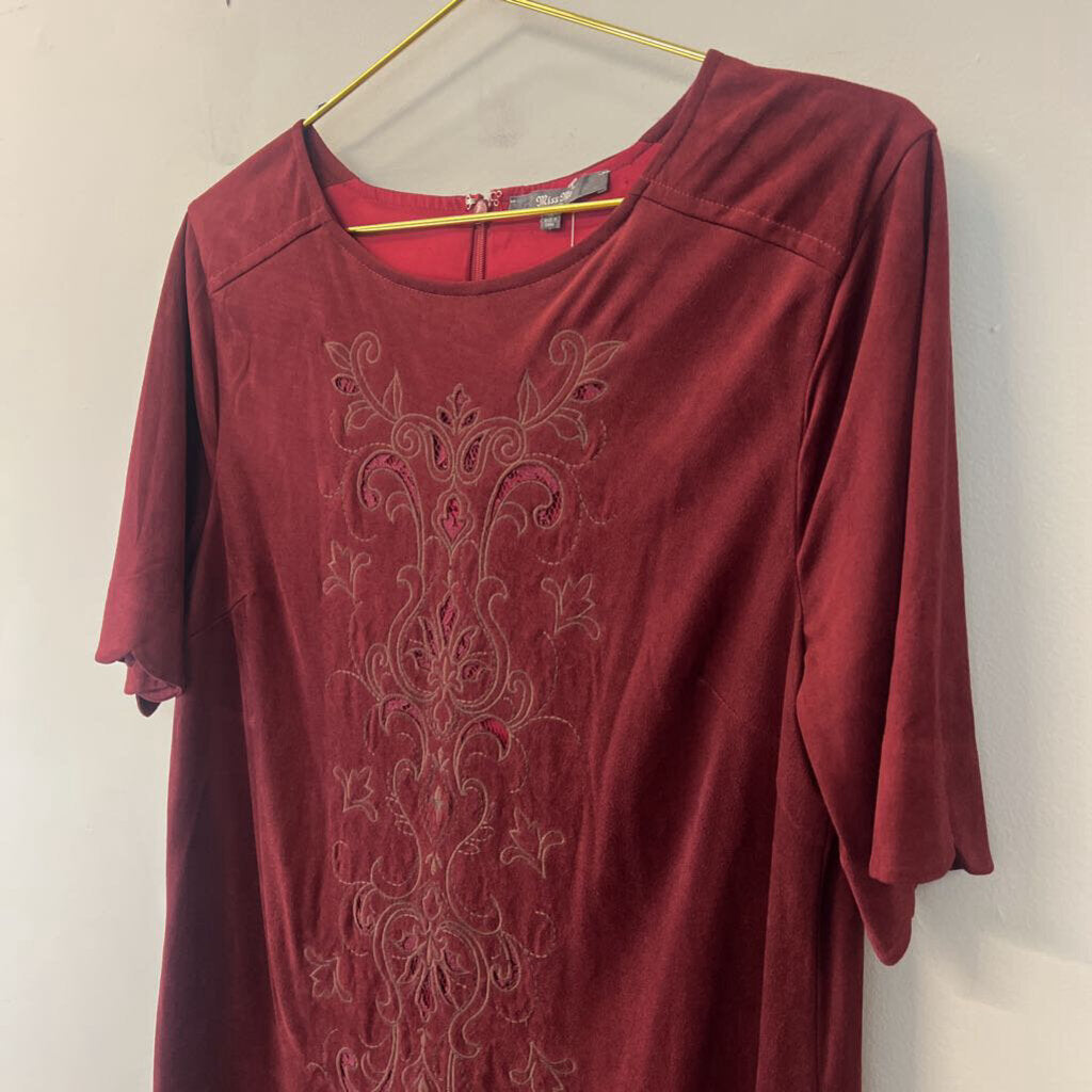 Miss Me Burgundy Suede Embroidered Detail Short Sleeve Dress Medium