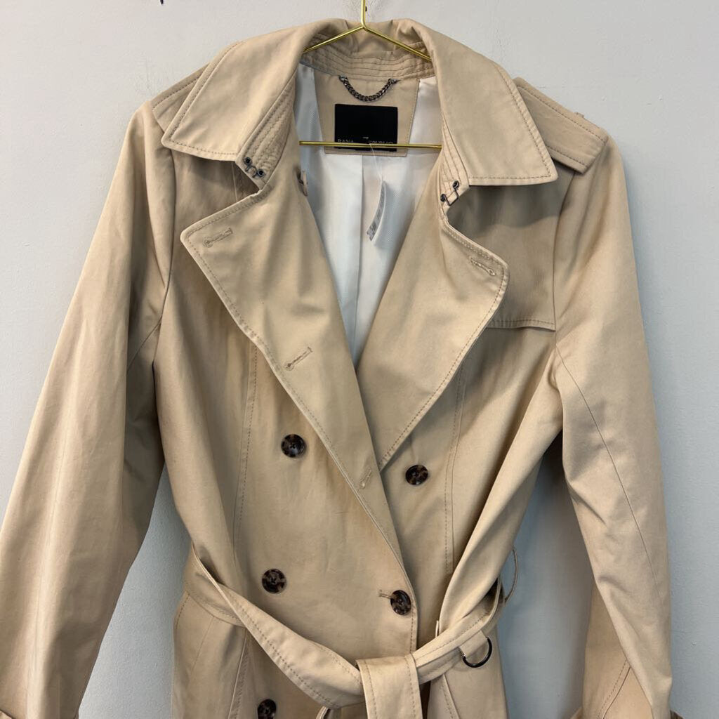 Banana Republic Beige Trench Coat Large