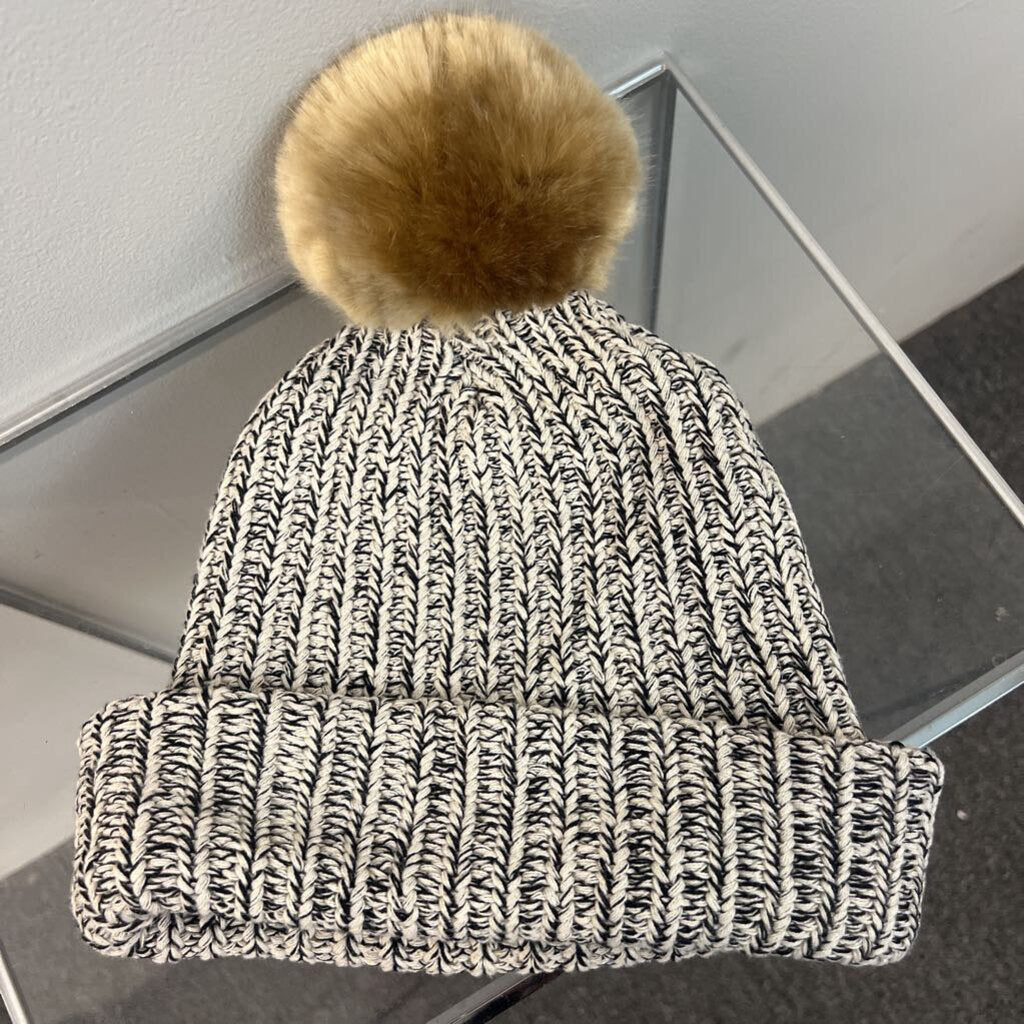 Love Your Melon Black/ Cream Knit Beanie O/S