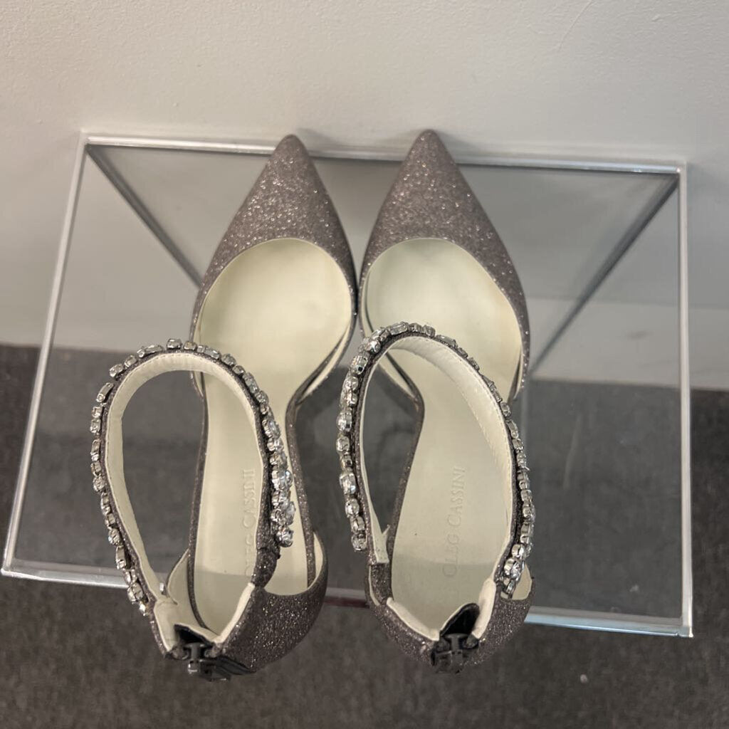 Oleg Cassini Silver Sparkle Pump Heels 9