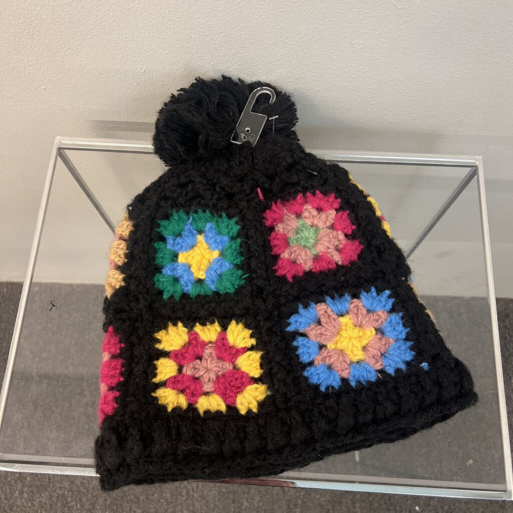 Black/ Multi Knit Beanie