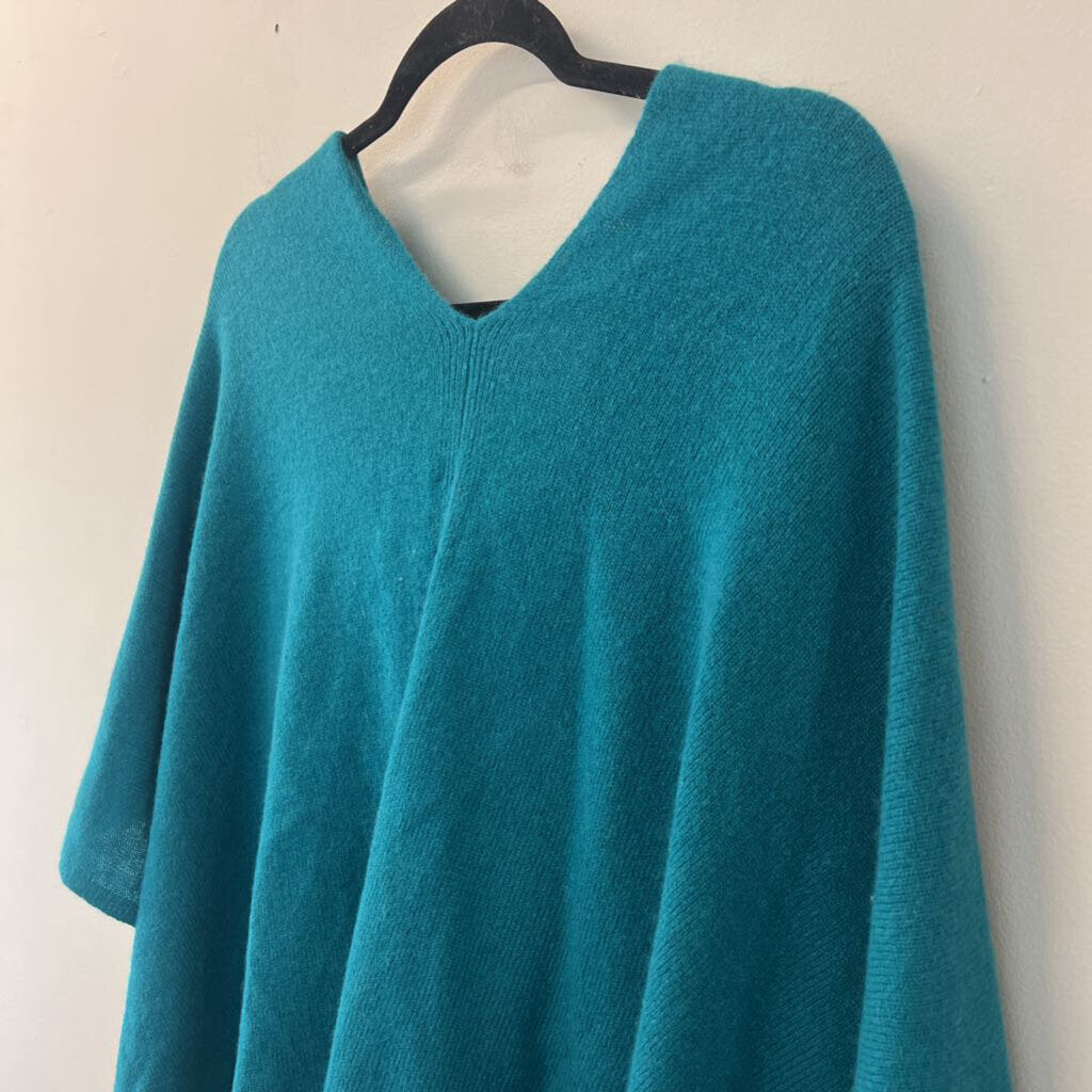 Claudia Nicole 100% Cashmere Teal Wrap Top One Size