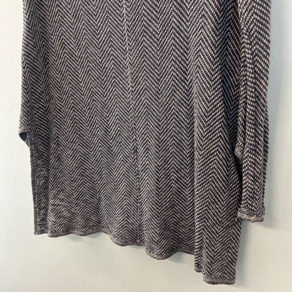 PPLA Grey/ Beige Long Sleeve Slouchy Top Small