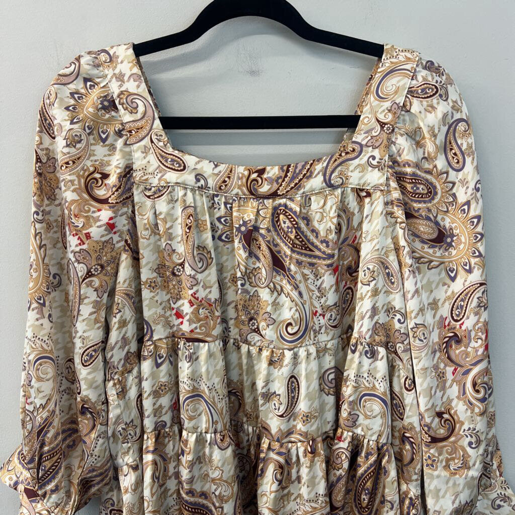 Entro Beige/ Gold Paisley Print Long Sleeve Silky Top Medium