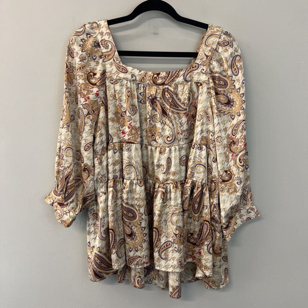 Entro Beige/ Gold Paisley Print Long Sleeve Silky Top Medium