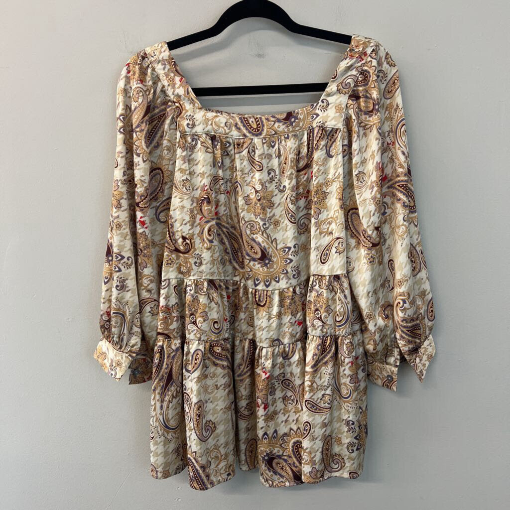 Entro Beige/ Gold Paisley Print Long Sleeve Silky Top Medium