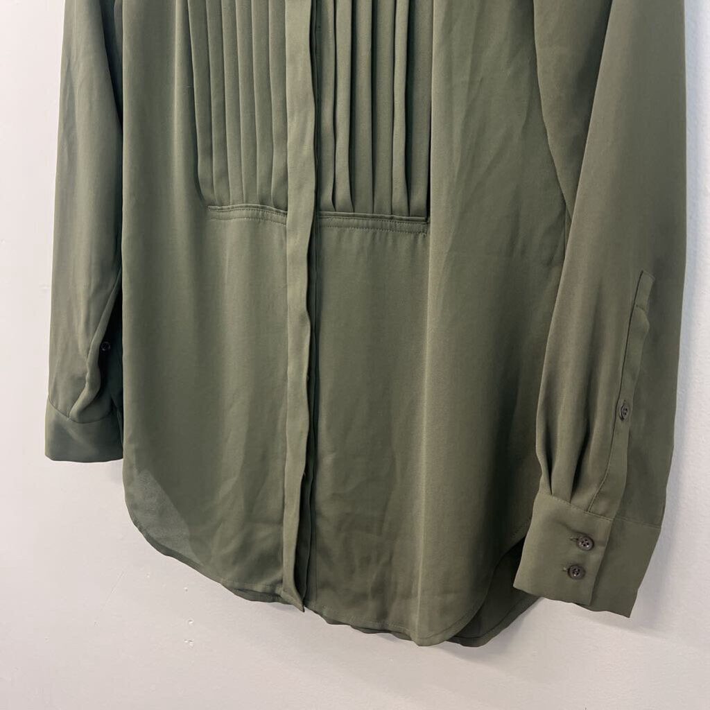 J Crew Green Long Sleeve Button Down Top 2P