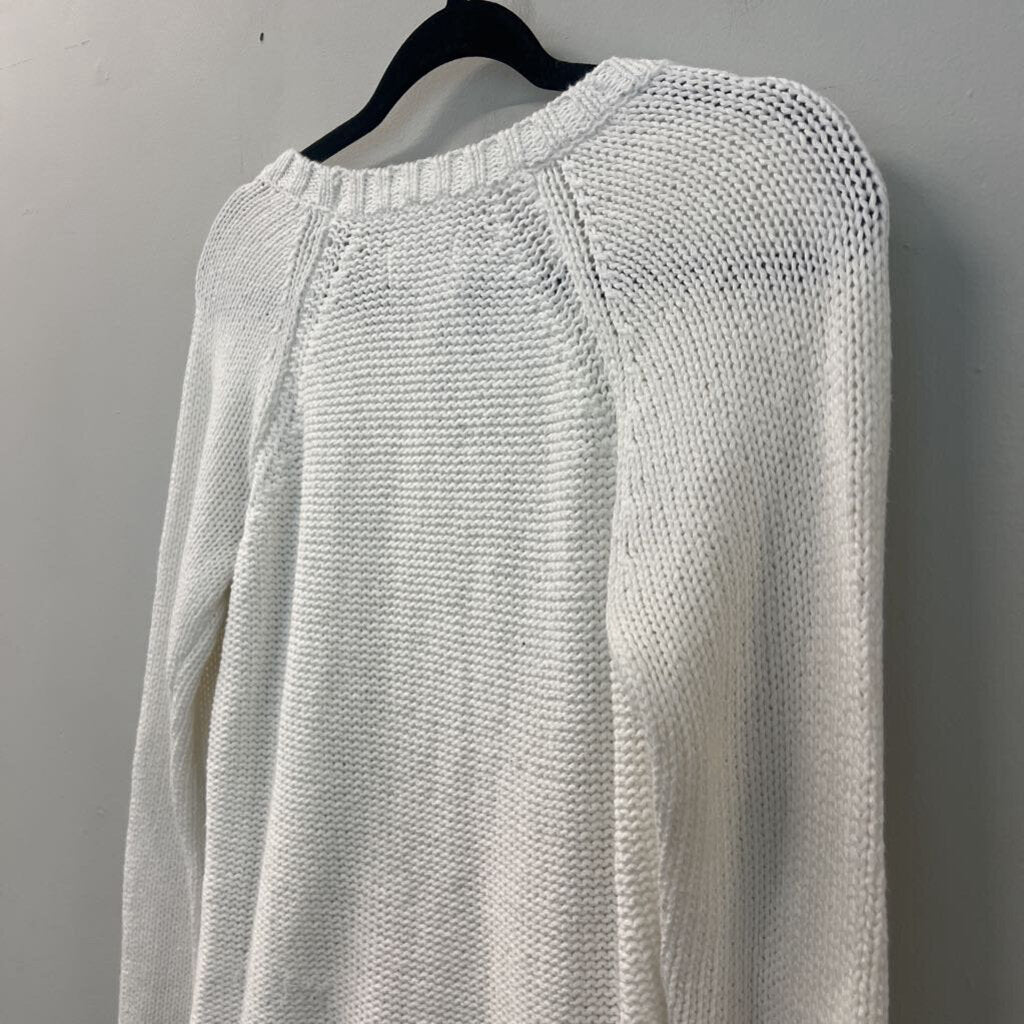 Abercrombie and Fitch Cream Knit Long Sleeve Sweater Small