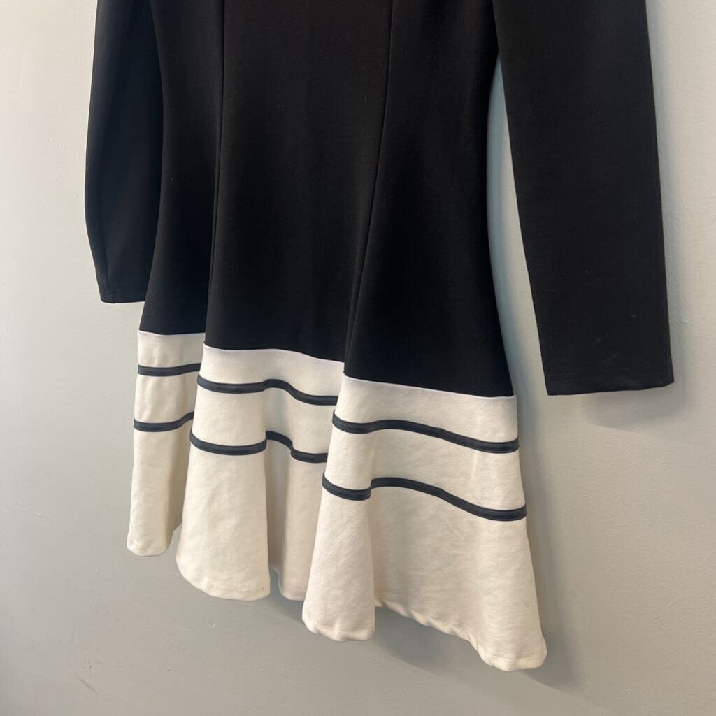 Yuan Yuan Black/ White Long Sleeve Dress Medium