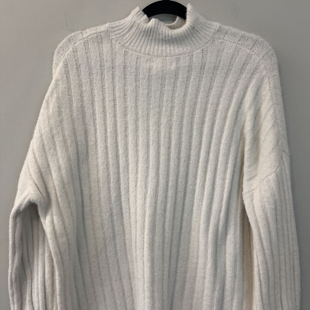 Jessica Simpson White Soft Long Sleeve Mock Neck Sweater Large