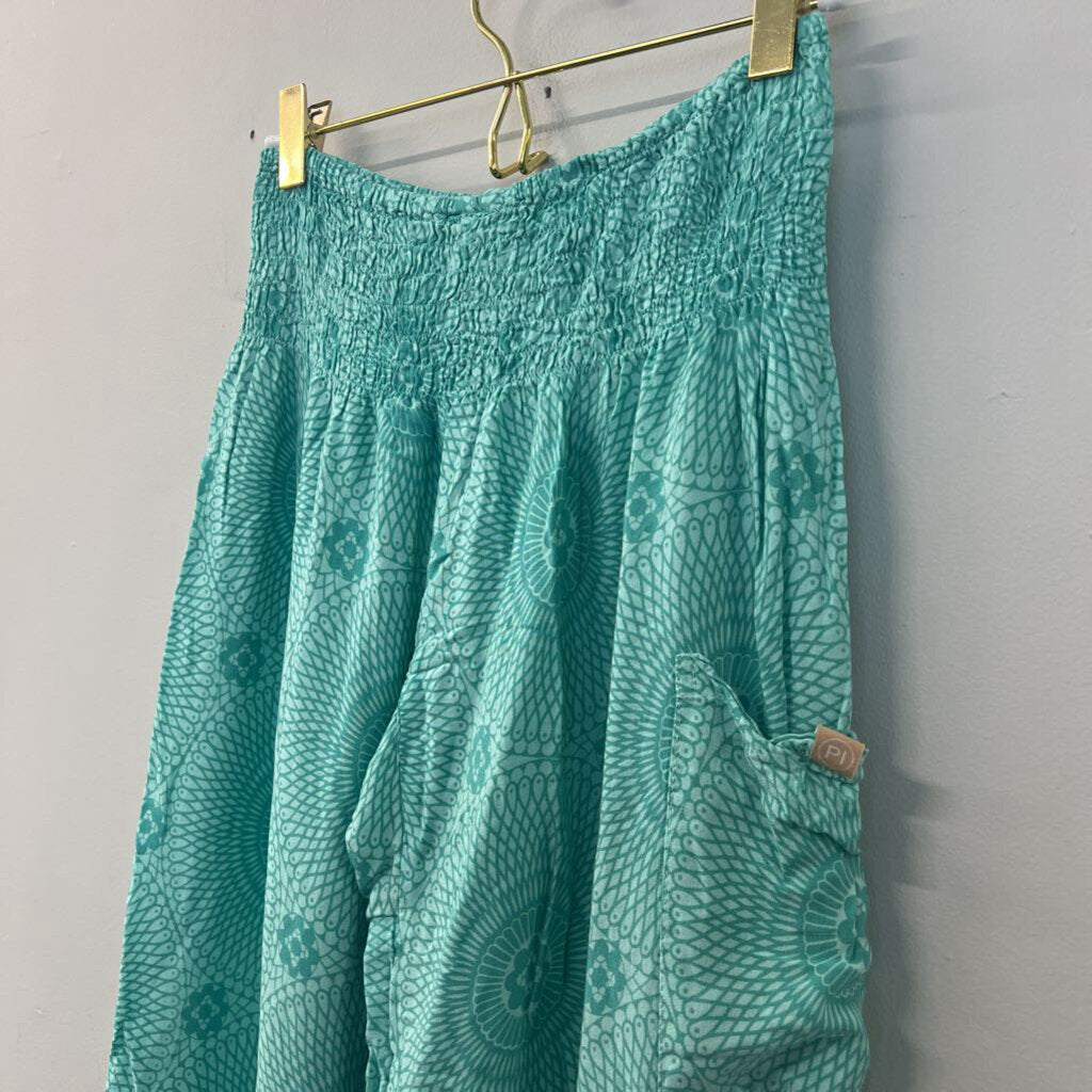 Paradise Island Green/ Mint Print Harem Pants Medium