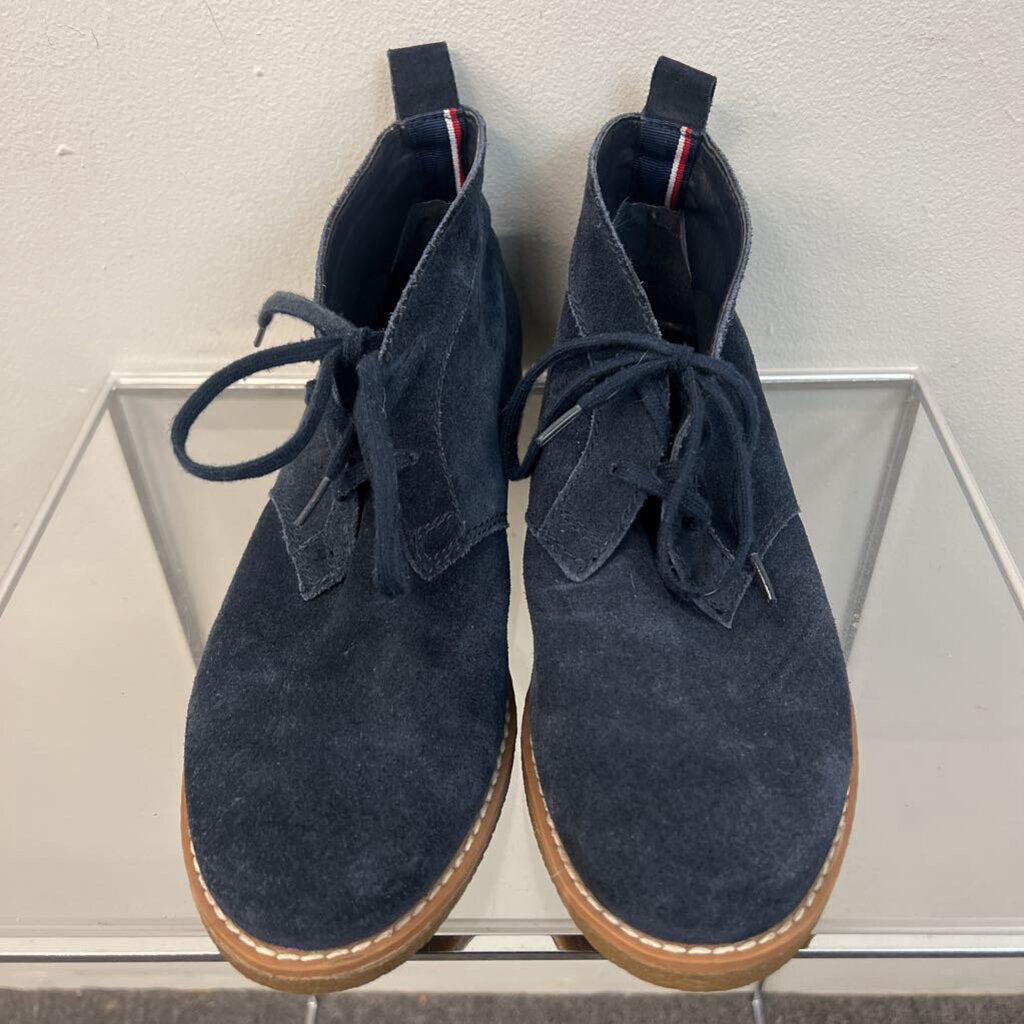 Tommy Hilfiger Navy Suede Chukka Boots 8.5