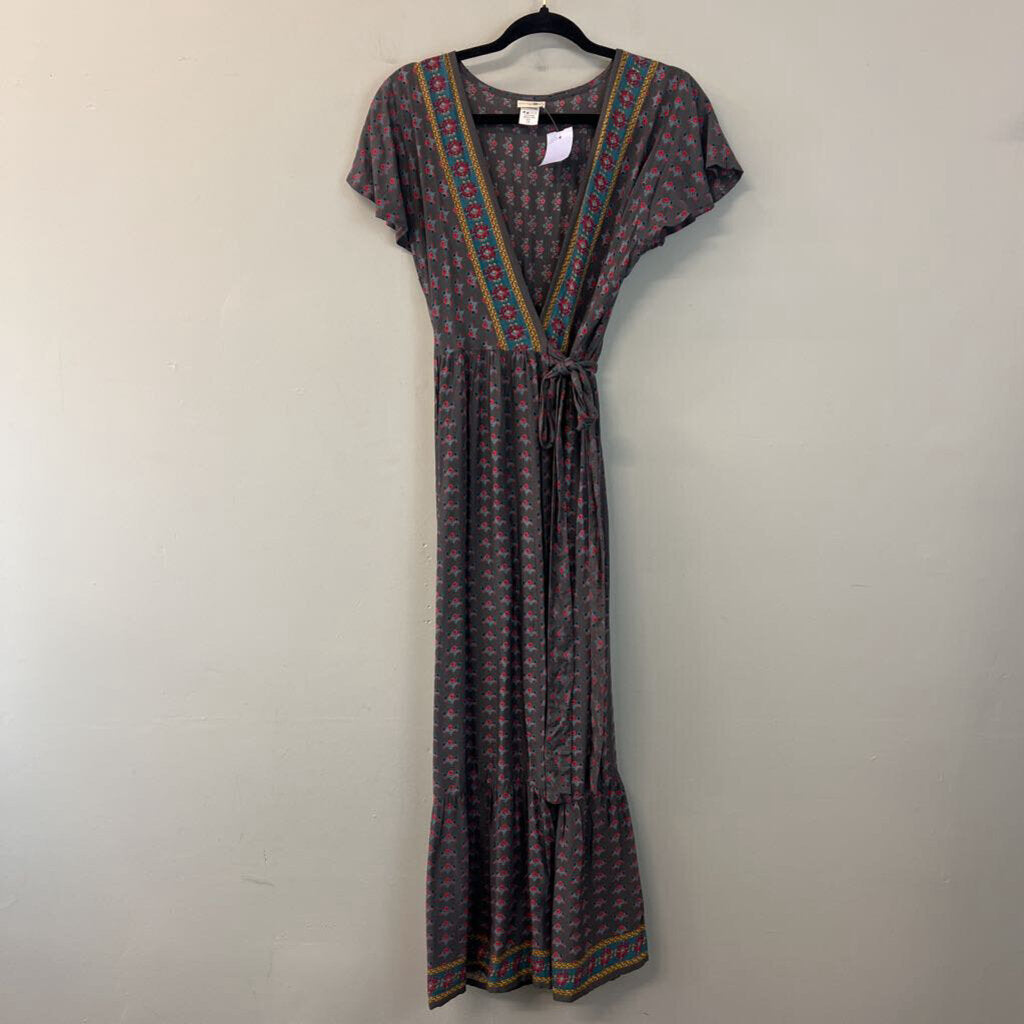 Natural Life Grey/ Red Print Short Sleeve Wrap Maxi Dress Small