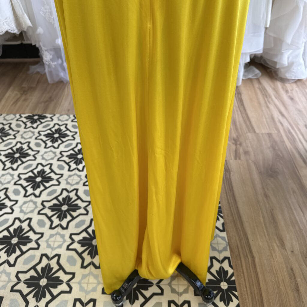 Morgan and Co Yellow/ Silver Sequin Detail Long Formal 1/2