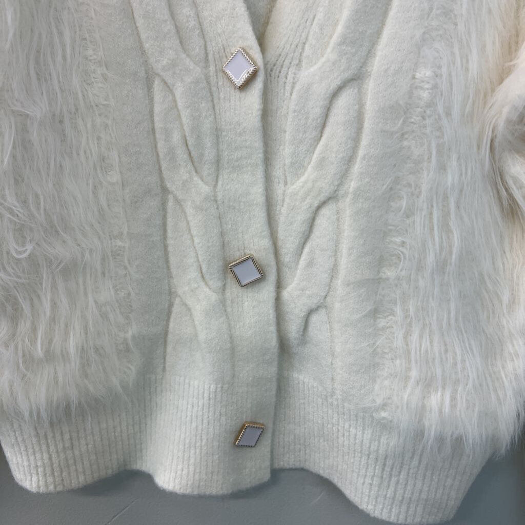 American Today 157 Cream Soft Fuzzy Cardigan Sweater Medium