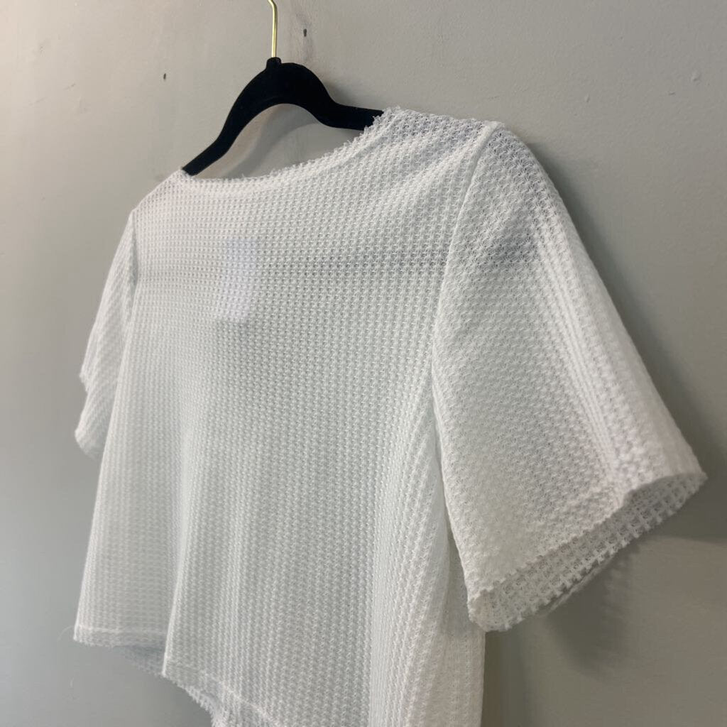 White Textured Short Sleeve Crop Top Small