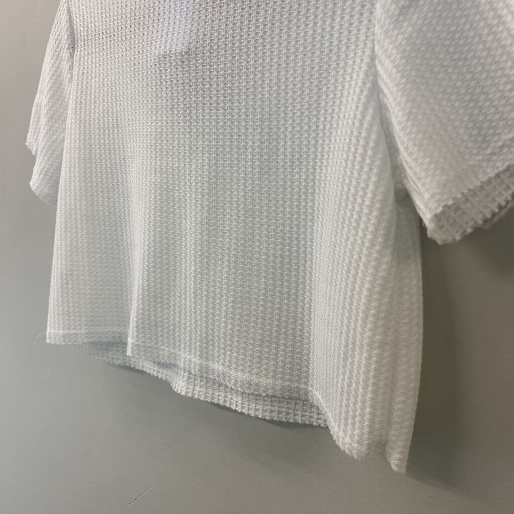 White Textured Short Sleeve Crop Top Small