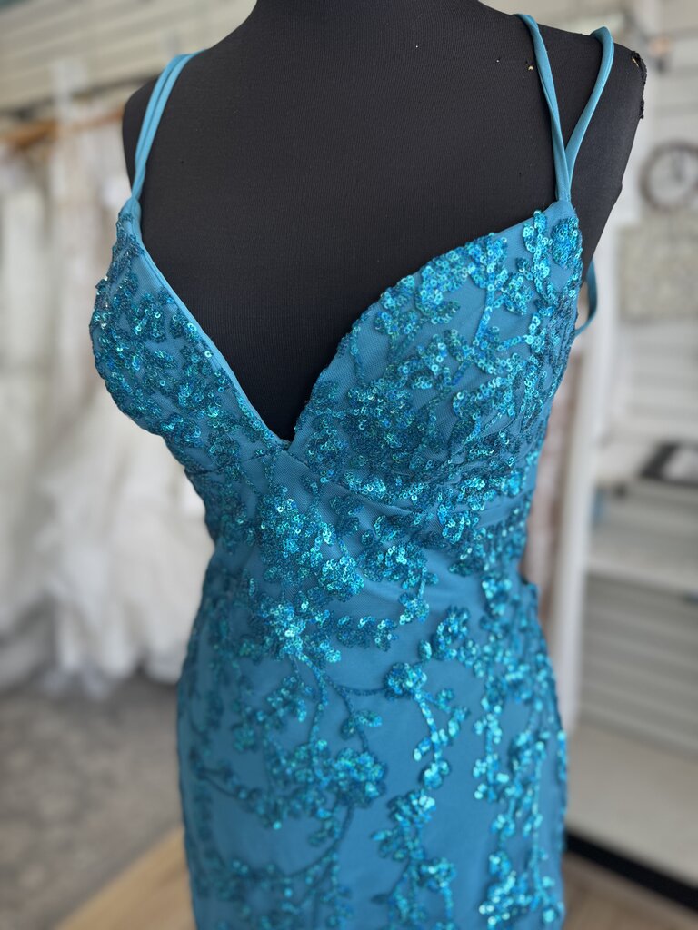 Sequin Fitted High Slit Formal Dress 6