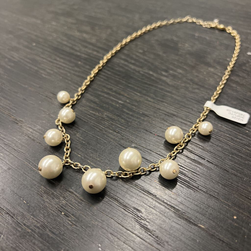 Gold/ Pearl Statement Necklace