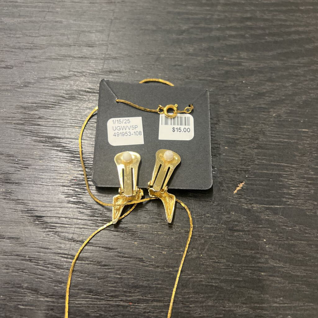 Gold/ Multi Egyptian Queen Necklace and Clip On Earrings Set