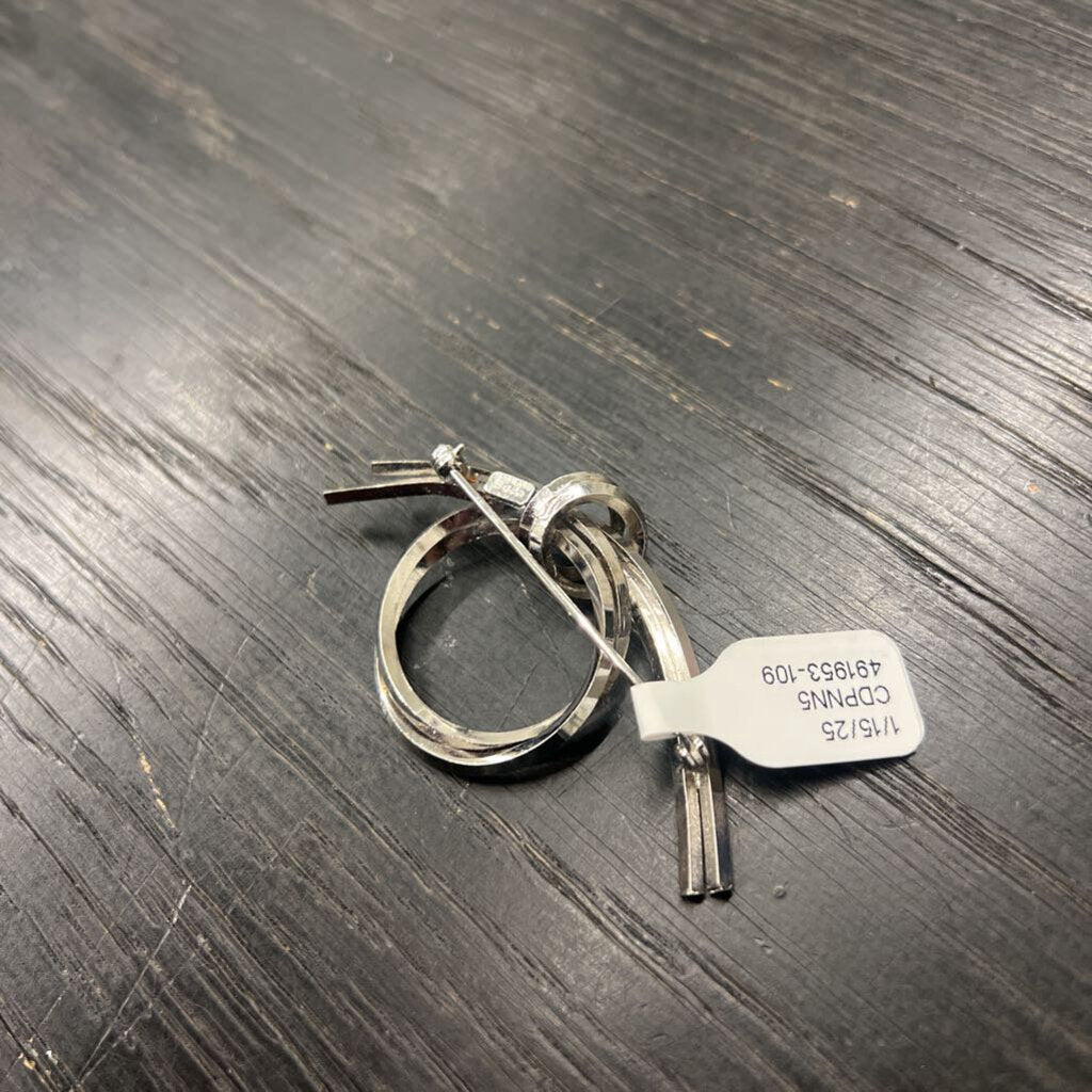 Vintage Silver Knot Pin