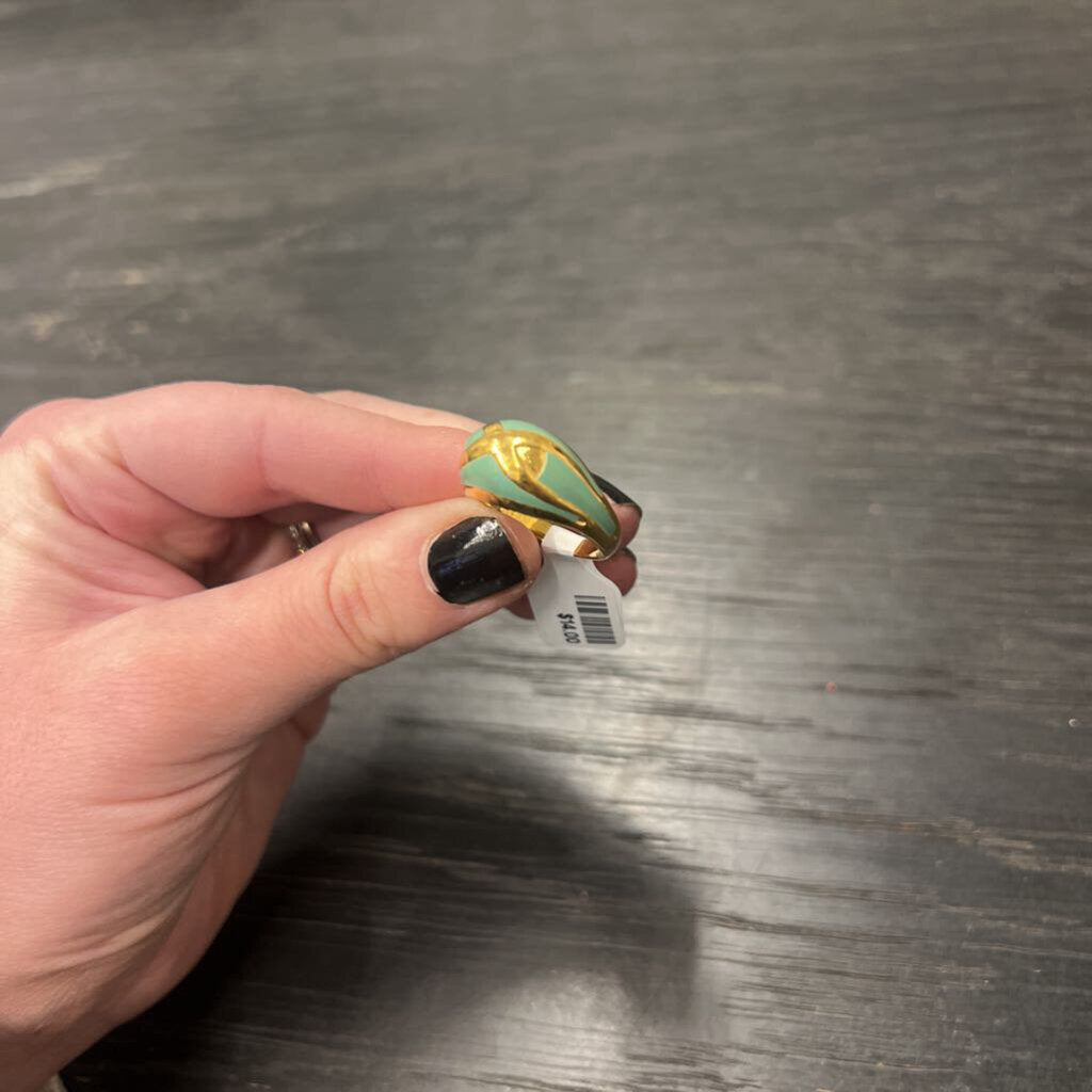 Vintage Enamel Green/ Gold Dome Ring