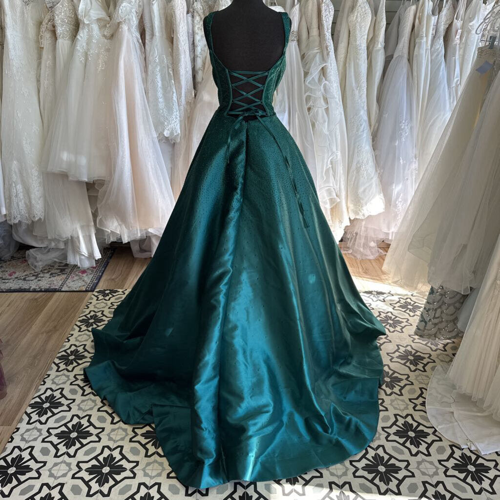 Sherri Hill Emerald Green Beaded Corset Top Long Formal Dress 16