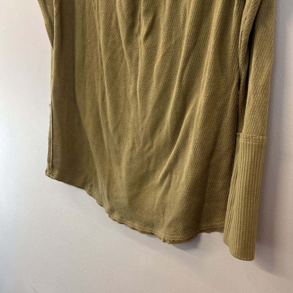 We The Free Green Textured Long Sleeve Top Medium