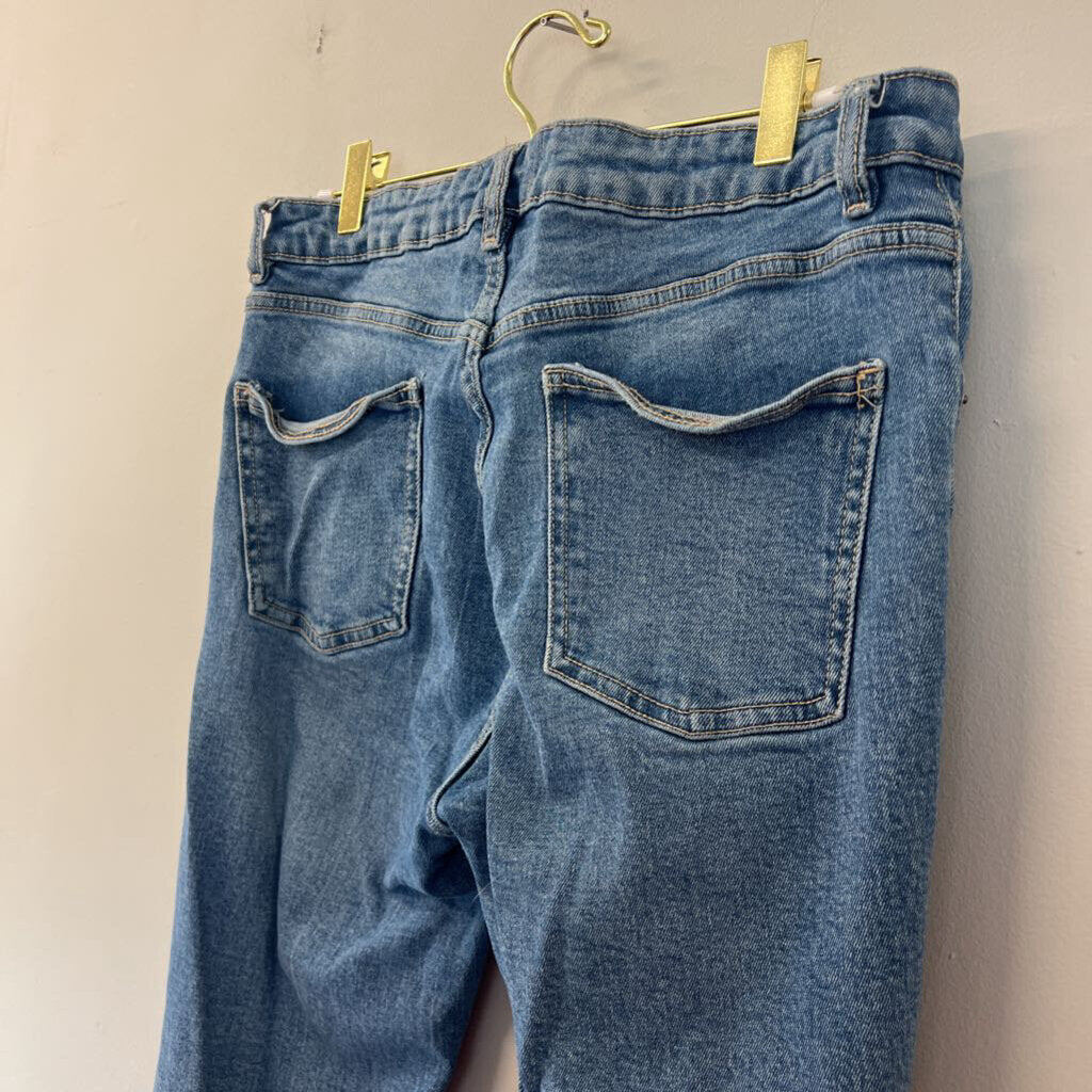 Zara Medium Wash Frayed Hem Jeans 10