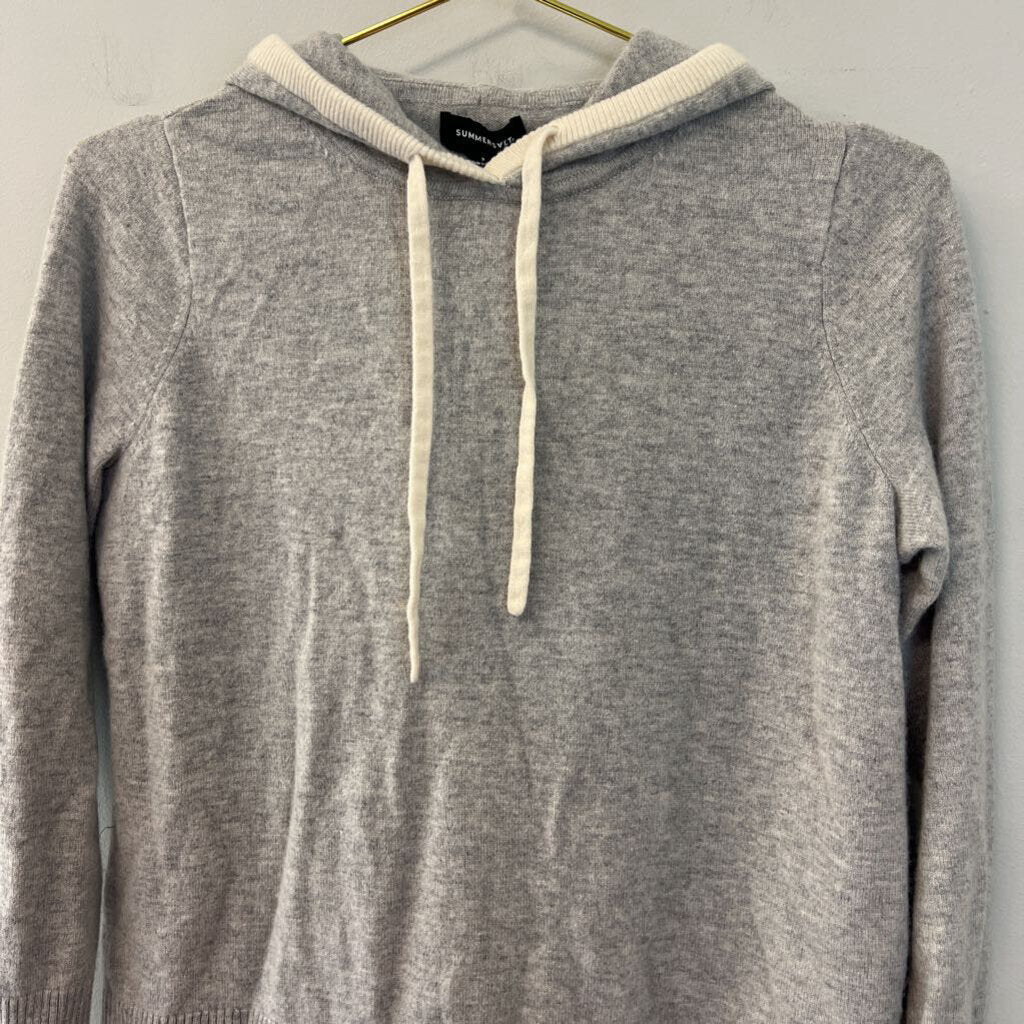 Summer Salt Grey/ Cream Soft Hooded Pullover Small