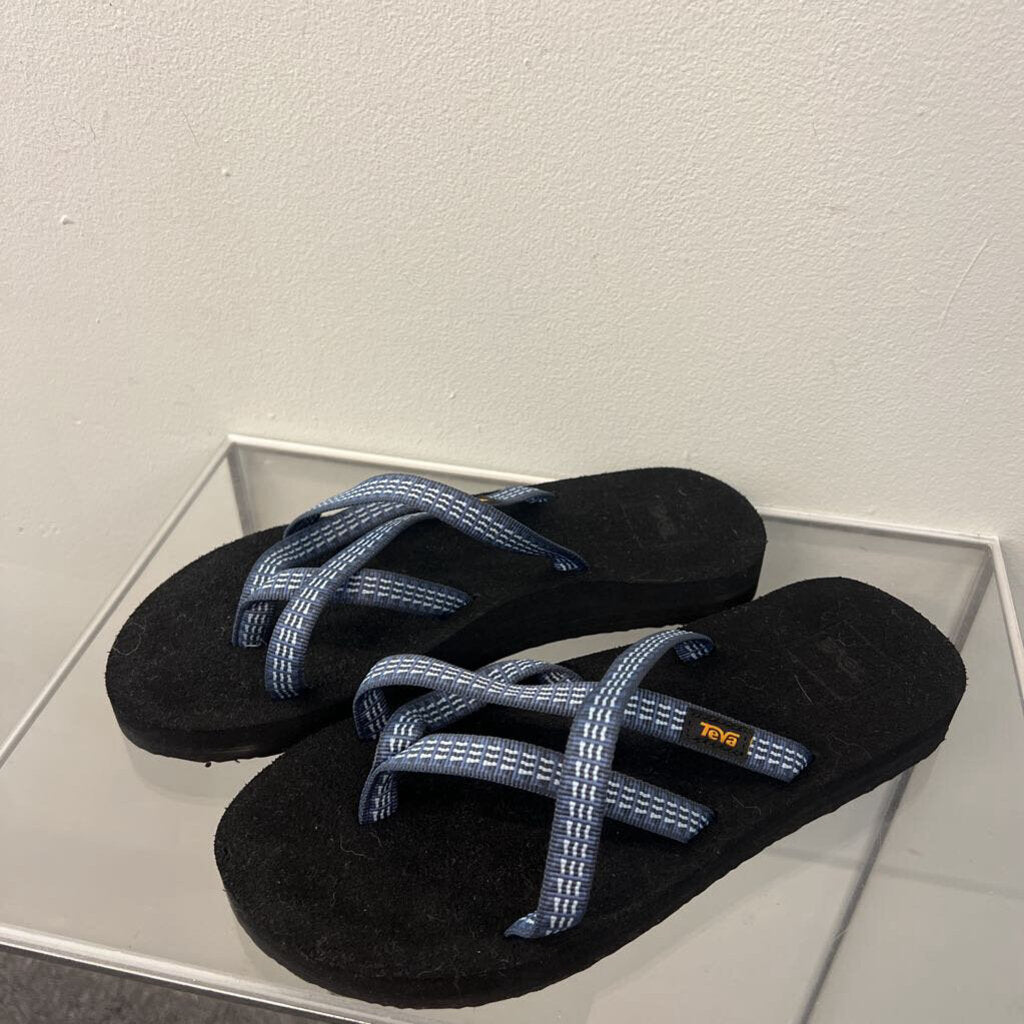 Teva Black/ Blue Olowahu Sandals 7