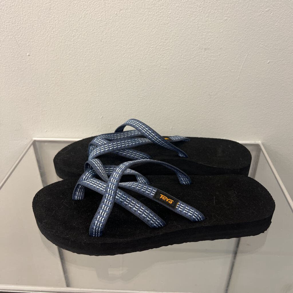 Teva Black/ Blue Olowahu Sandals 7