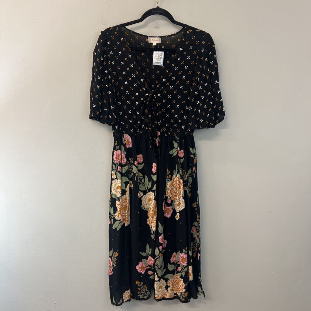 Altar'd State Black/ Multi Short Sleeve Bead Top Floral Skirt Midi Dress Large