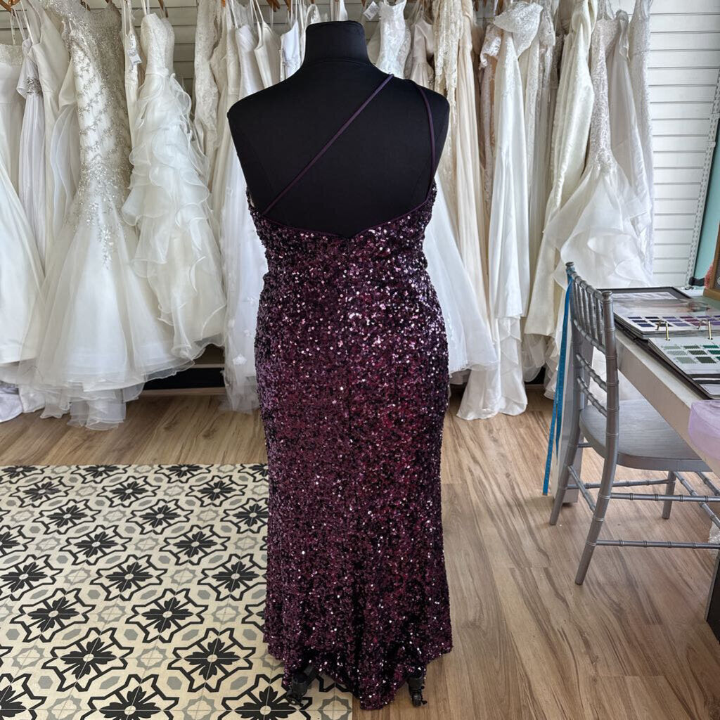 Jules & Cleo One Shoulder Sequin Dress 24