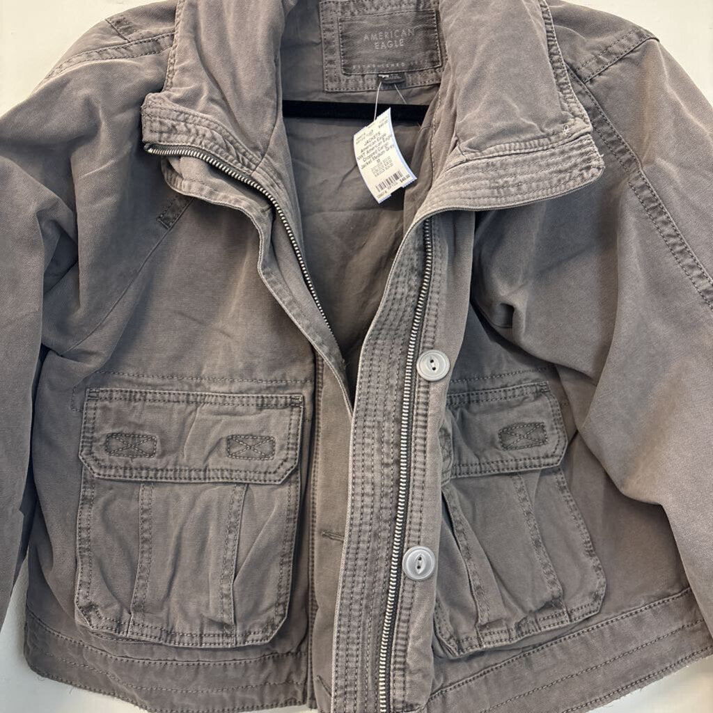 NWT American Eagle Cropped Cargo Jacket Medium