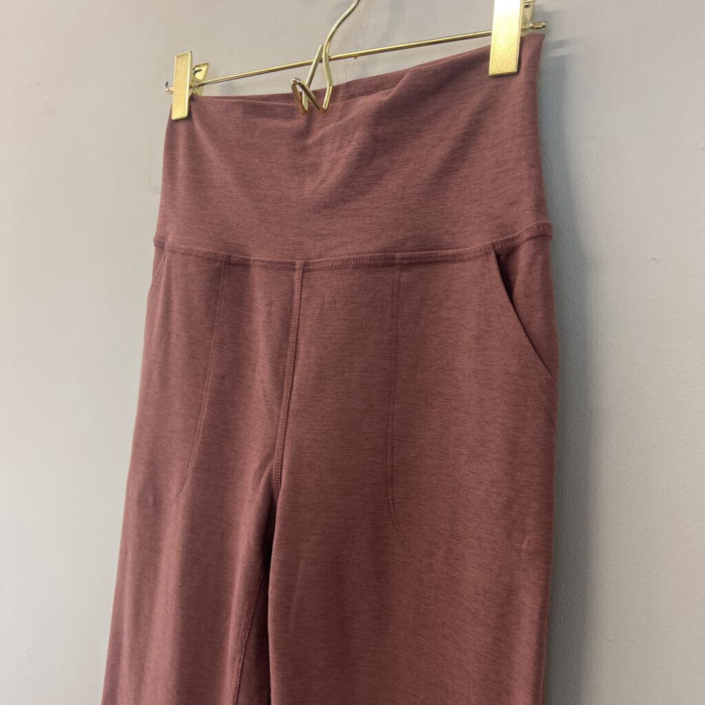 Beyond Yoga Mauve Flare Leggings Medium