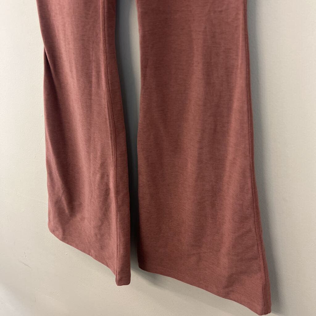 Beyond Yoga Mauve Flare Leggings Medium