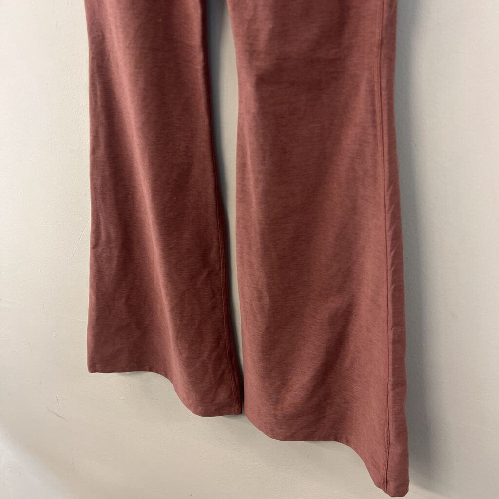 Beyond Yoga Mauve Flare Leggings Medium