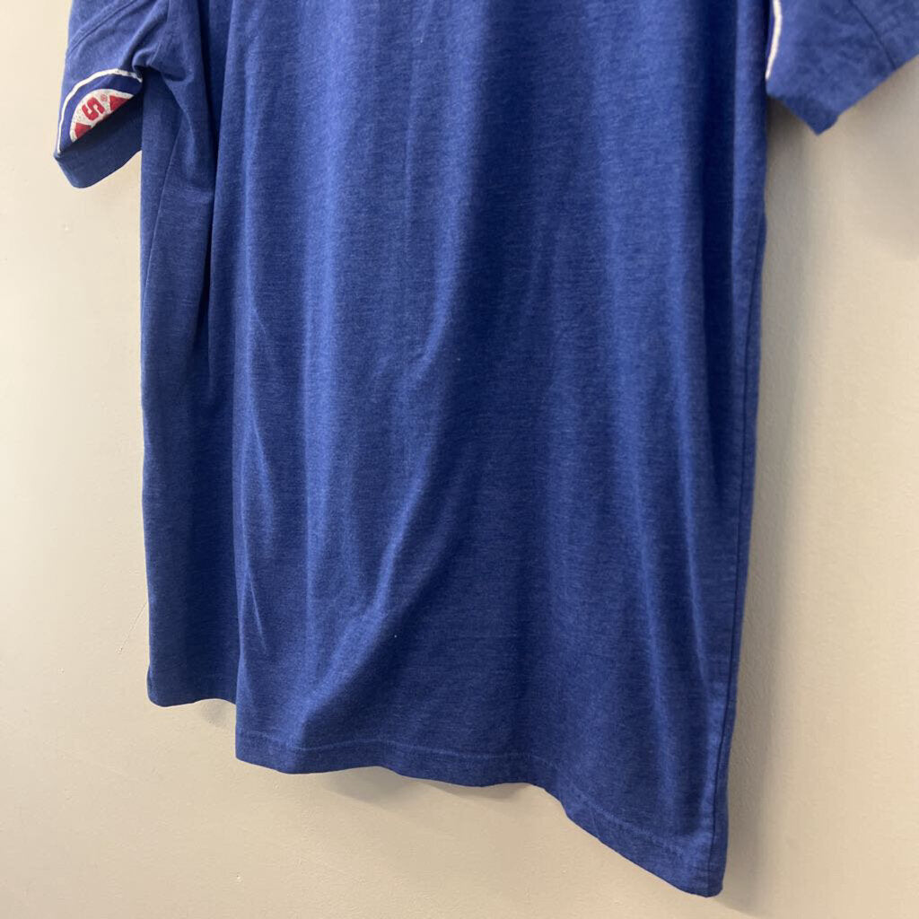 Hands High Blue/ White Chicago Cubs Short Sleeve Graphic Tee Extra Large