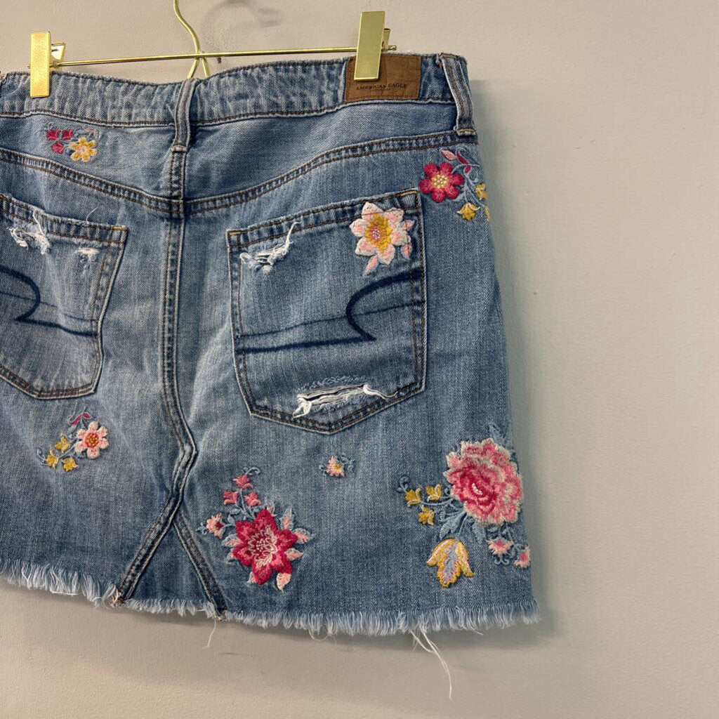 American Eagle Denim Embroidered Flower Mini Skirt 6