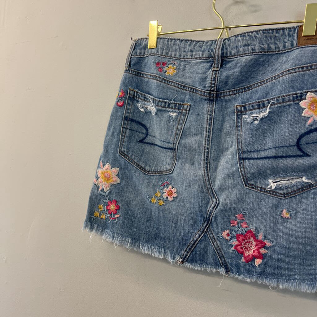 American Eagle Denim Embroidered Flower Mini Skirt 6