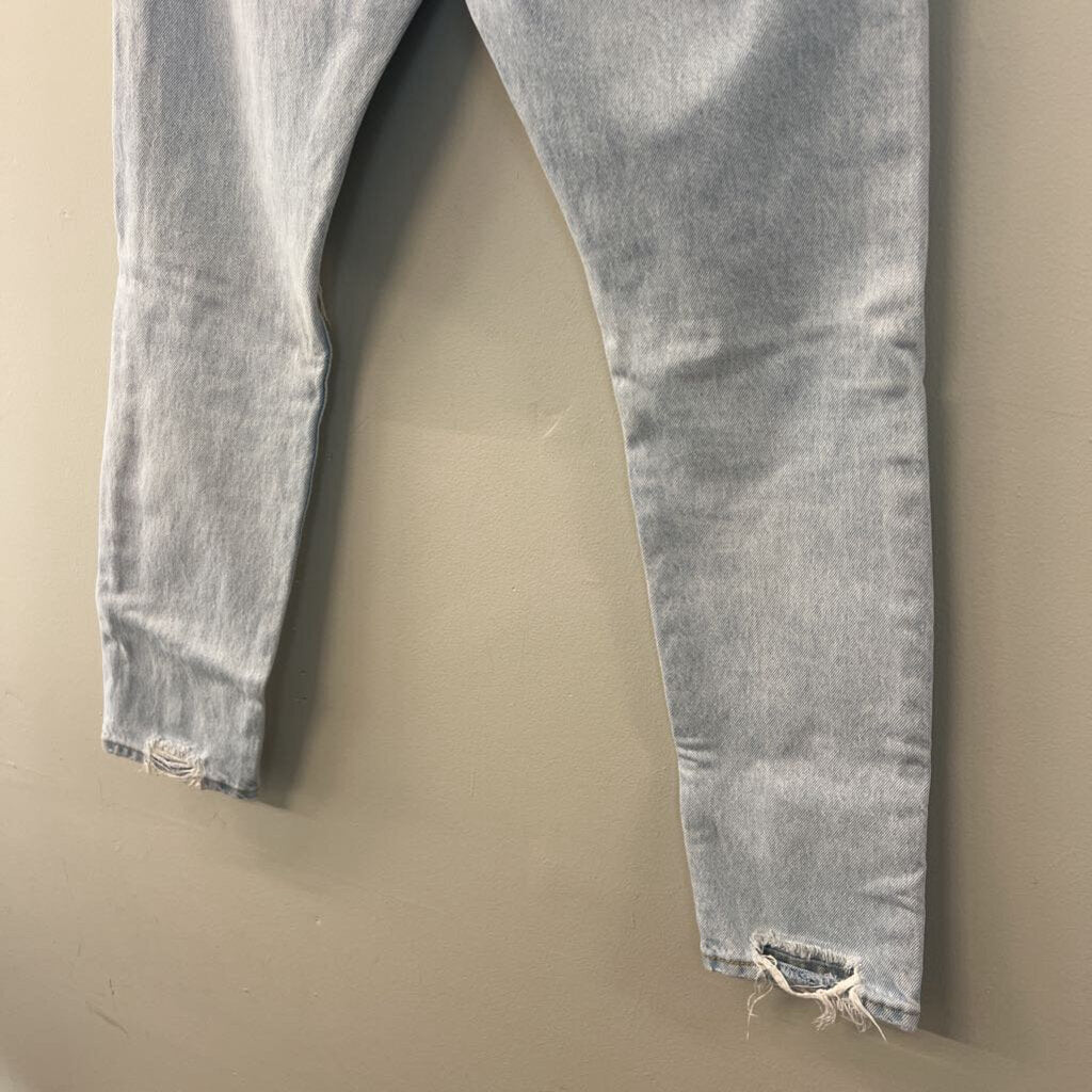 Levi Strauss Light Wash 501 Jeans 25