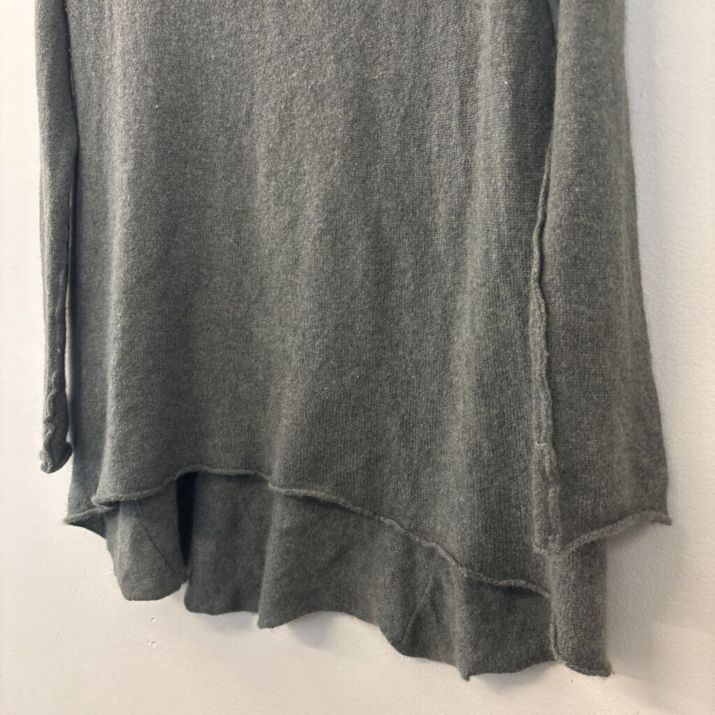 Subtle Luxury Green 100% Cashmere Long Sleeve Sweater Top Extra Small/ Small