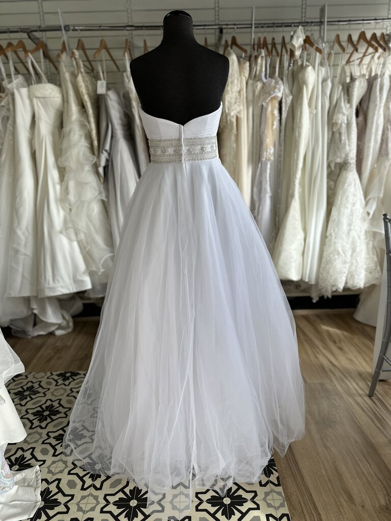 Oleg Cassini Strapless Tulle Belted Bridal Gown 4